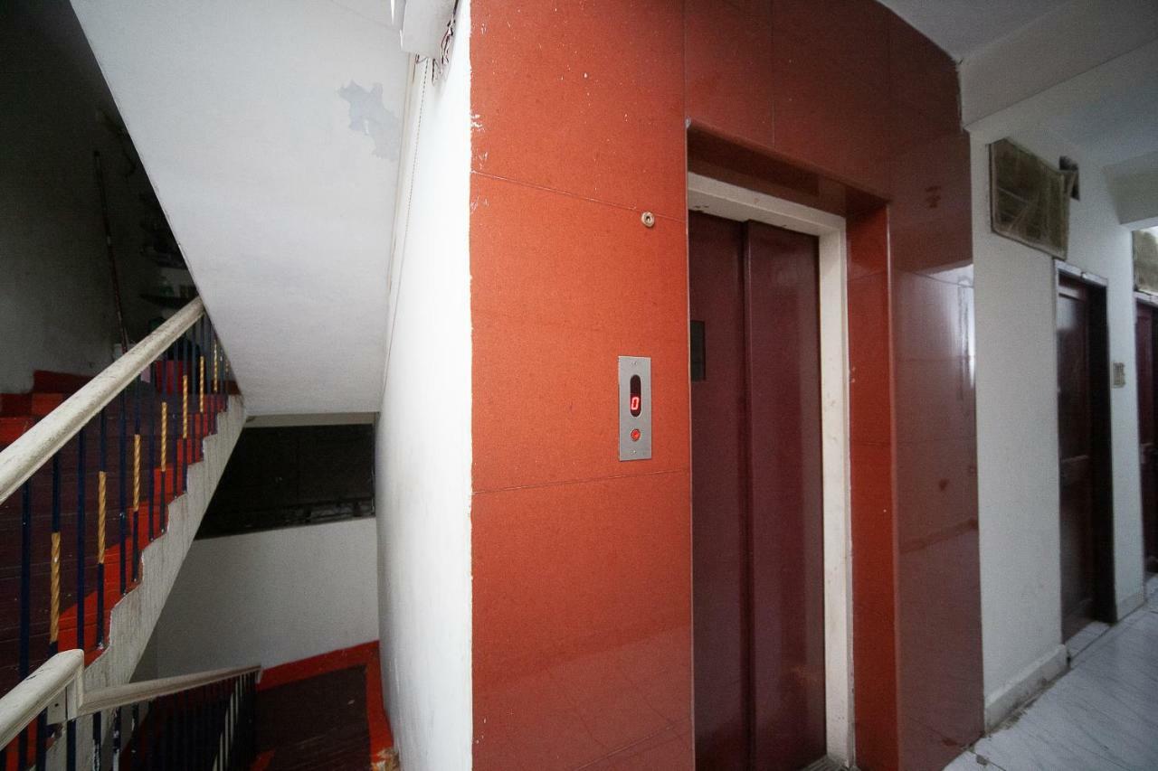 Spot On 38565 Hotel Surya Thiruvengadam St Chennai Eksteriør billede