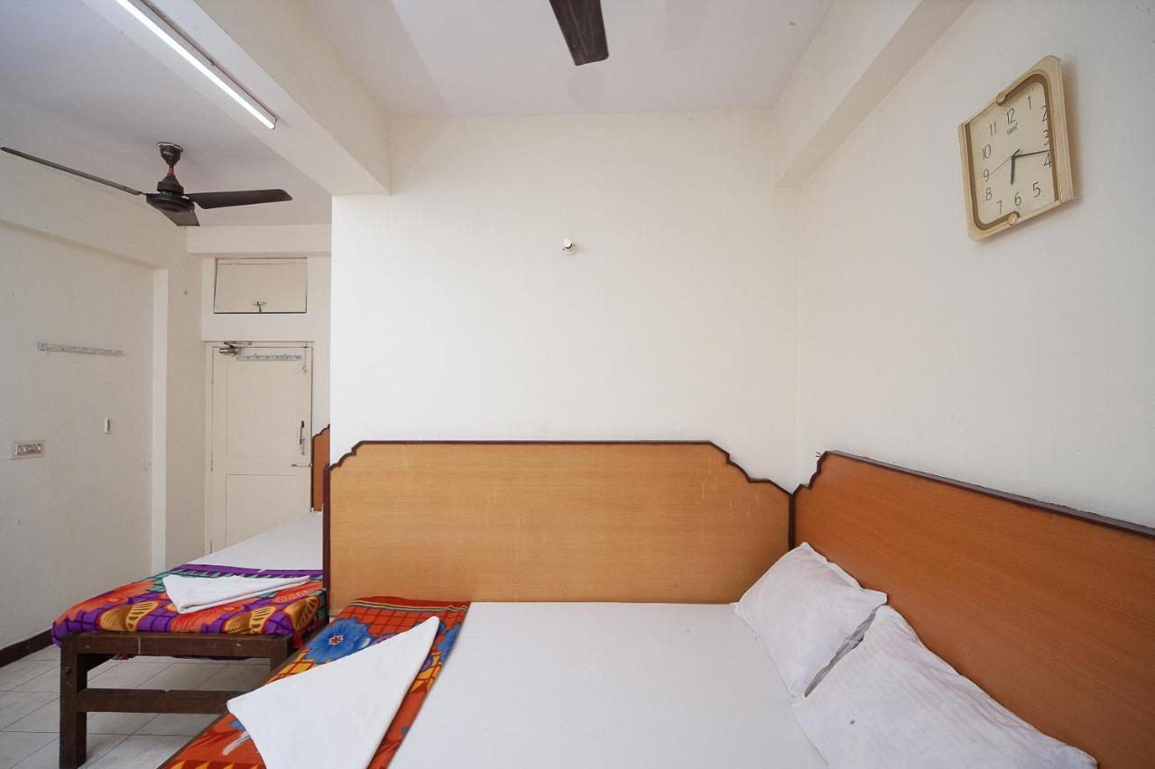 Spot On 38565 Hotel Surya Thiruvengadam St Chennai Eksteriør billede